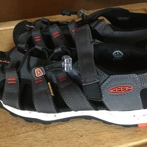 NWOT Keen Boys Water Sandals